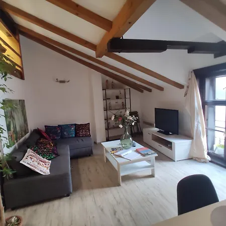 Cozygem Apt 2 Mins Walk Charles Bridge * Praha